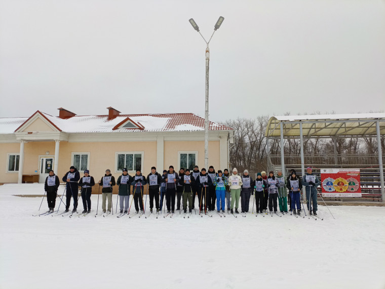 ЛПУМГ на лыжах. ЛПУМГ на лыжах.